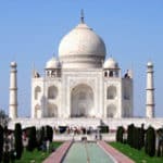 Taj Mahal ©Dhirad GNU